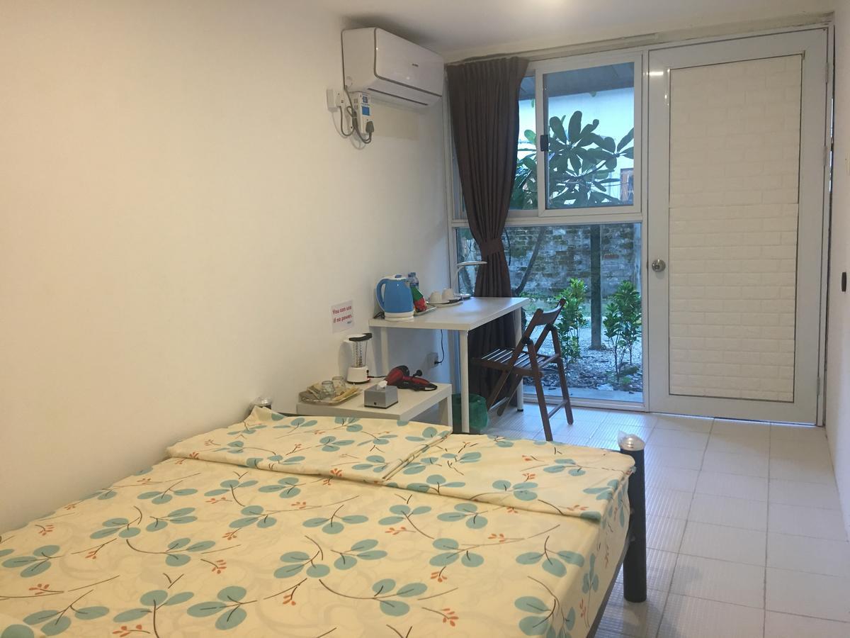 Roly Airport Residence Rangoon Eksteriør billede
